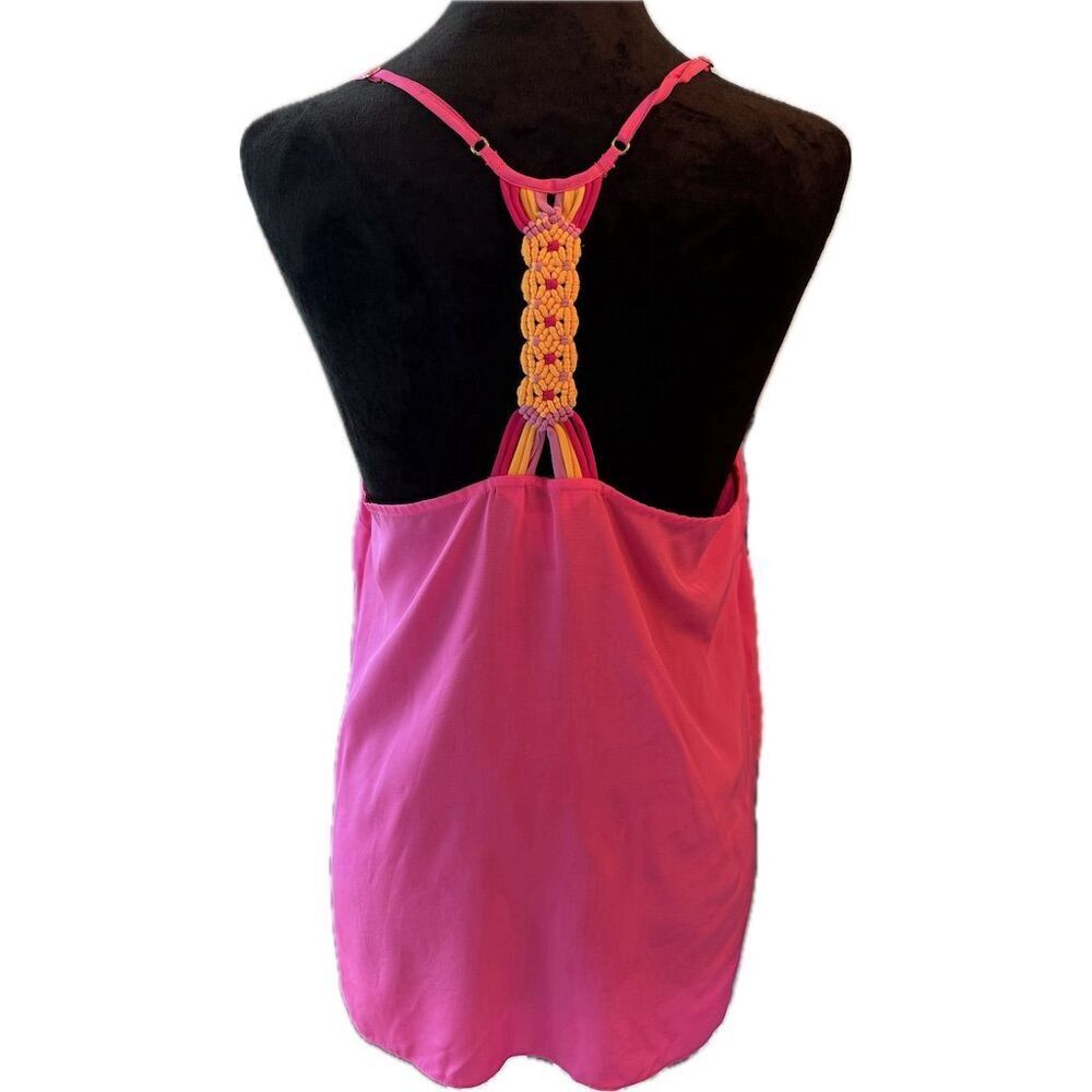 Lilly Pulitzer Women's Silk Tank Top Pink with elegant back Detail Size M